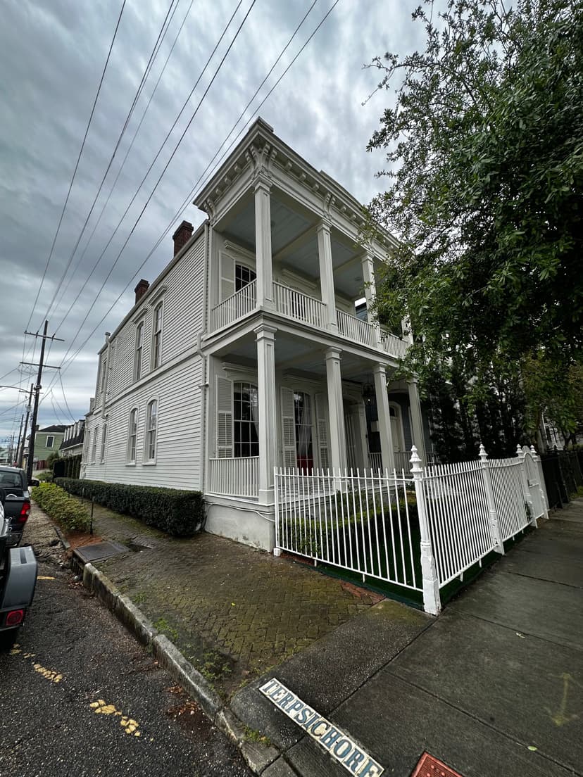 Driveway — Metairie