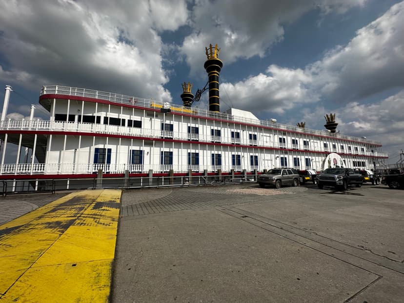 Commercial Pressure Washing service in New Orleans